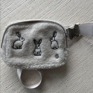 Lululemon Everywhere belt bag - 1L Lunar New Year fleece rabbit